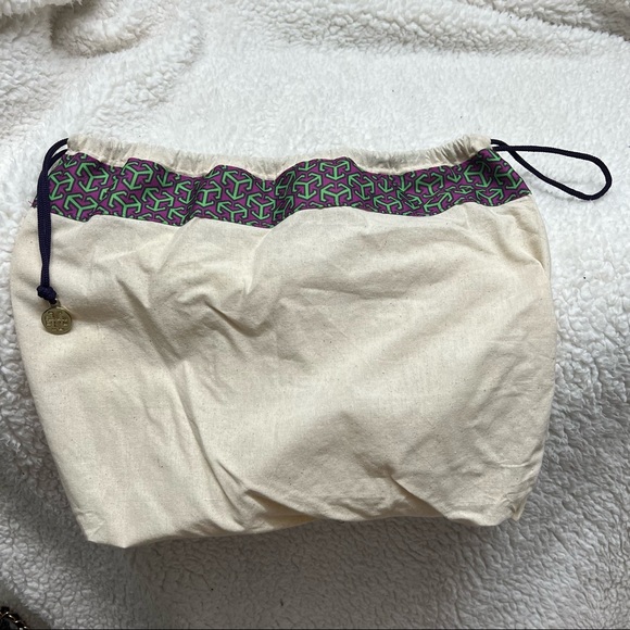 FLEMING CONVERTIBLE SHOULDER BAG - Picture 9 of 10